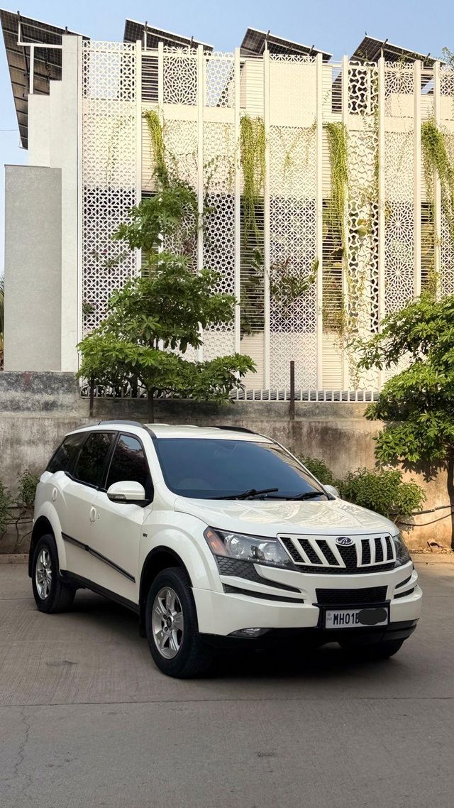 Mahindra XUV500 W8 2WD Second-hand 2012 Mahindra XUV500 W8 2WD for sale in Nashik