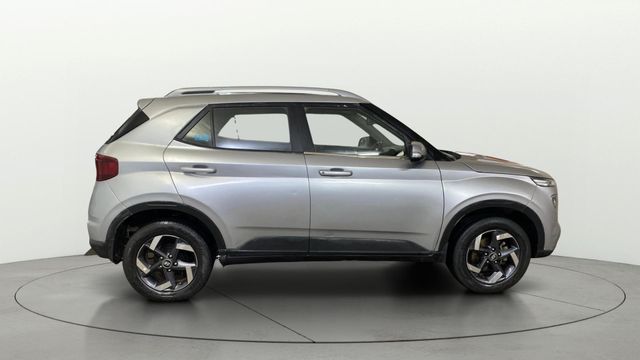 Hyundai Venue SX Diesel Second-hand 2022 Hyundai Venue SX Diesel for sale in Gurgaon