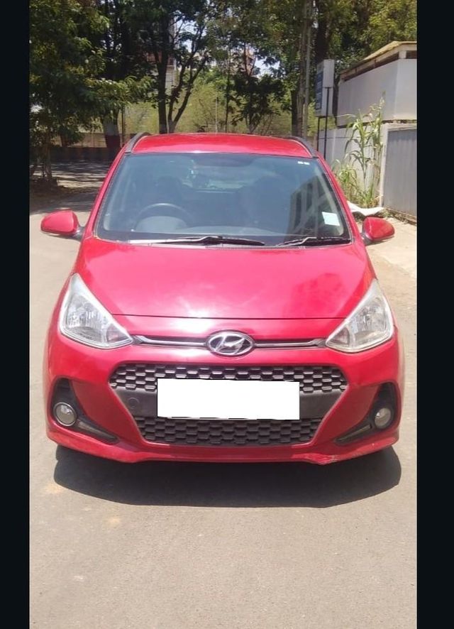 Hyundai Grand i10 1.2 CRDi Sportz Second-hand 2017 Hyundai Grand i10 1.2 CRDi Sportz for sale in Nashik