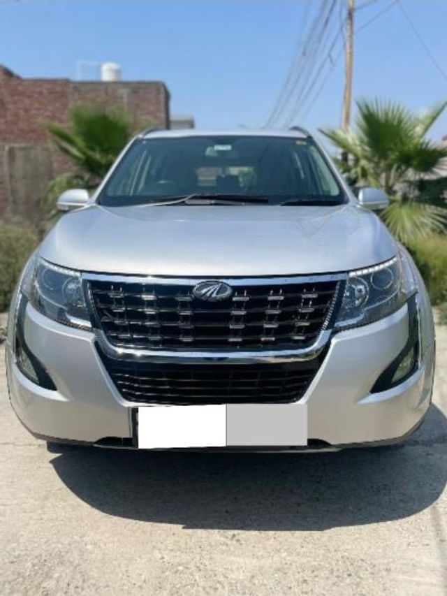 Second-hand 2019 Mahindra XUV500 W11 BSIV for sale in Amritsar