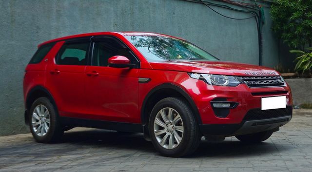 Land Rover Discovery Sport TD4 HSE 7S Second-hand 2019 Land Rover Discovery Sport TD4 HSE 7S for sale in Mumbai