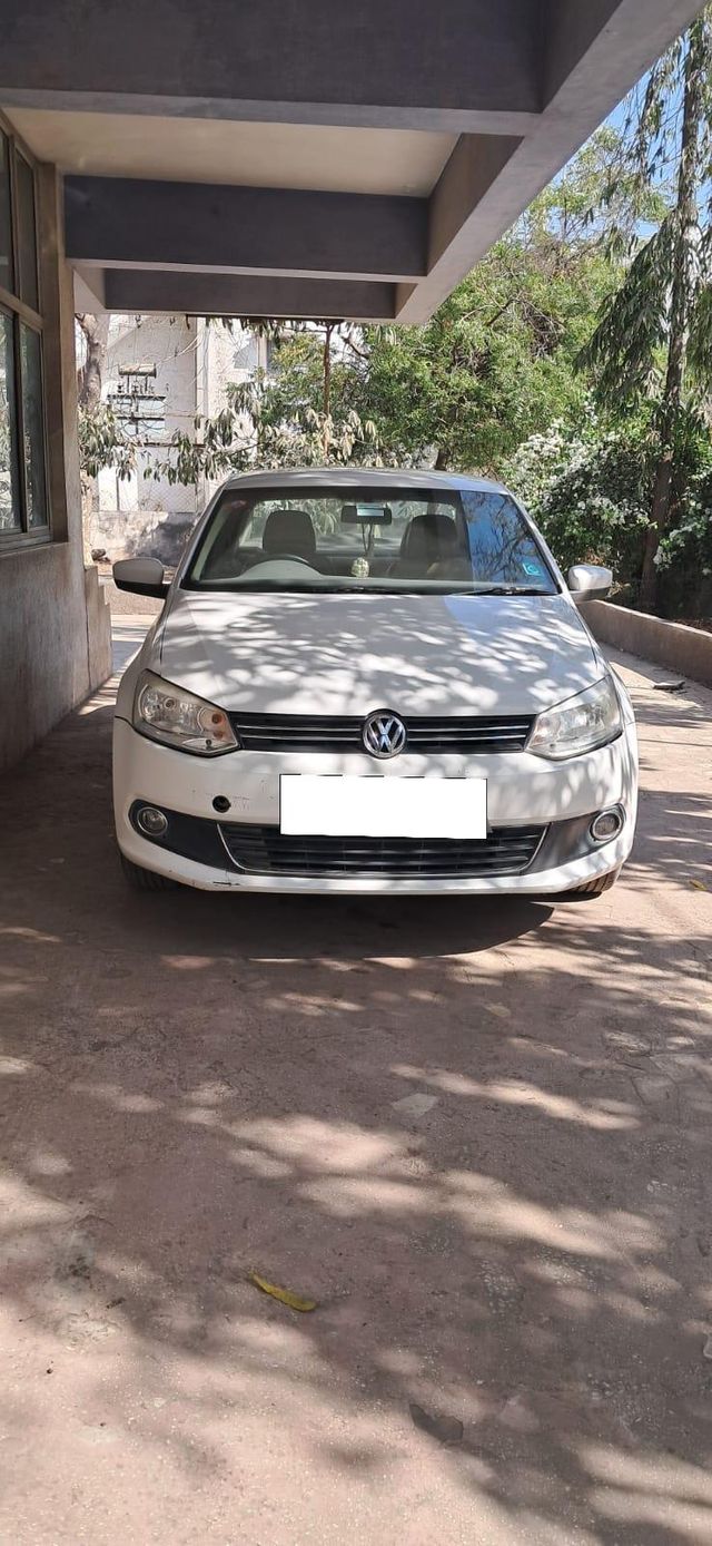 Second-hand 2011 Volkswagen Vento IPL II Petrol Highline AT for sale in Rajkot