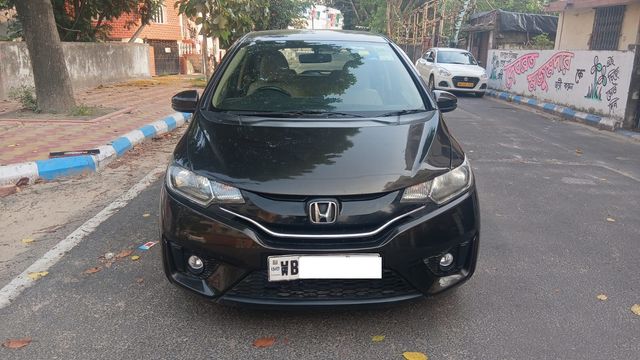 Second-hand 2017 Honda Jazz 1.2 V AT i VTEC for sale in Kolkata