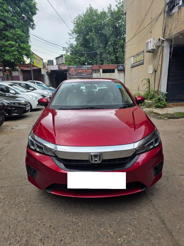 Honda City V MT Second-hand 2022 Honda City V MT for sale in New Delhi