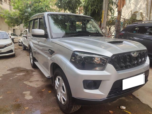 Mahindra Scorpio S5 Second-hand 2022 Mahindra Scorpio S5 for sale in New Delhi