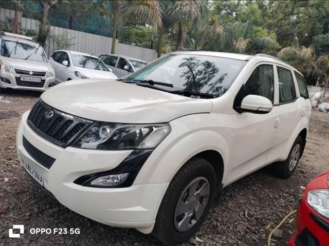 Mahindra XUV500 W4 Second-hand 2016 Mahindra XUV500 W4 for sale in Pune