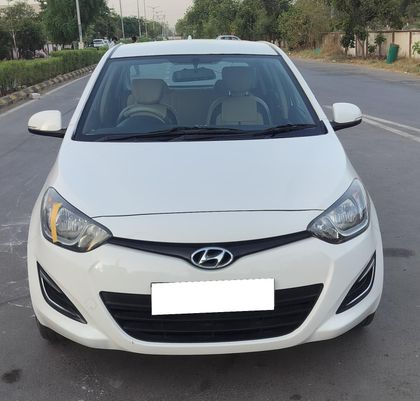 2014 Hyundai i20 मैग्ना ऑप्शनल 1.4 CRDi