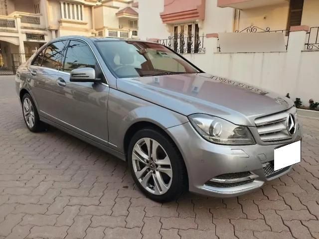 Mercedes-Benz C-Class 220 Second-hand 2011 Mercedes-Benz C-Class 220 for sale in Ahmedabad