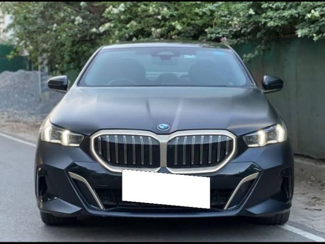 BMW 5 Series 530Li Second-hand 2025 BMW 5 Series 530Li for sale in New Delhi