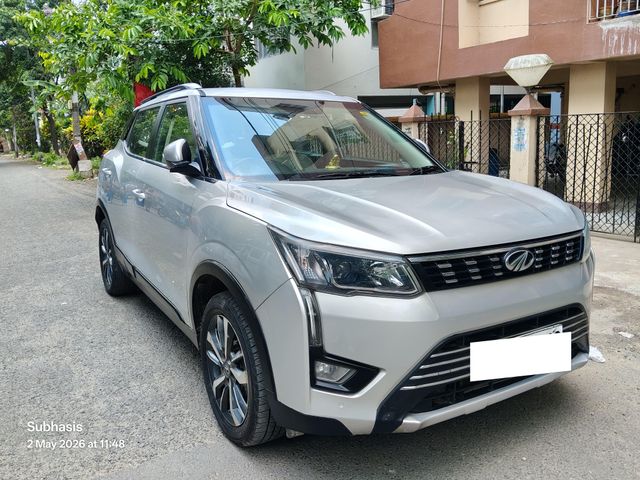 Mahindra XUV300 W8 Option Diesel BSIV Second-hand 2020 Mahindra XUV300 W8 Option Diesel BSIV for sale in Kolkata