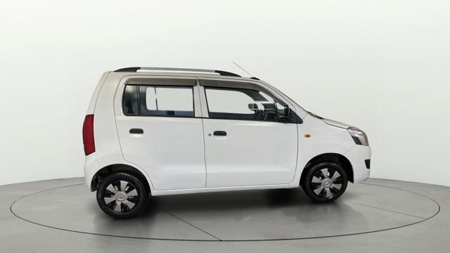Maruti Suzuki Wagon R LXI BS IV Second-hand 2015 Maruti Suzuki Wagon R LXI BS IV for sale in New Delhi