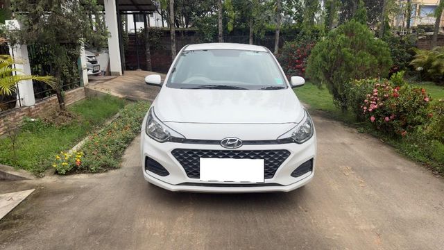 Hyundai i20 1.2 Magna Executive Second-hand 2018 Hyundai i20 1.2 Magna Executive for sale in Kamrup