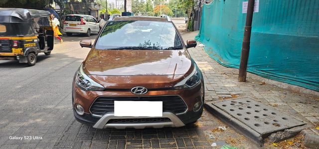 Hyundai i20 Active 1.4 SX Second-hand 2018 Hyundai i20 Active 1.4 SX for sale in Pune