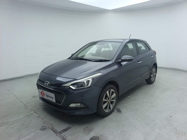 Hyundai i20 1.4 Asta Second-hand 2016 Hyundai i20 1.4 Asta for sale in Visakhapatnam