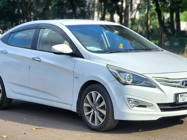 Hyundai Verna 1.6 VTVT SX Second-hand 2015 Hyundai Verna 1.6 VTVT SX for sale in Nashik