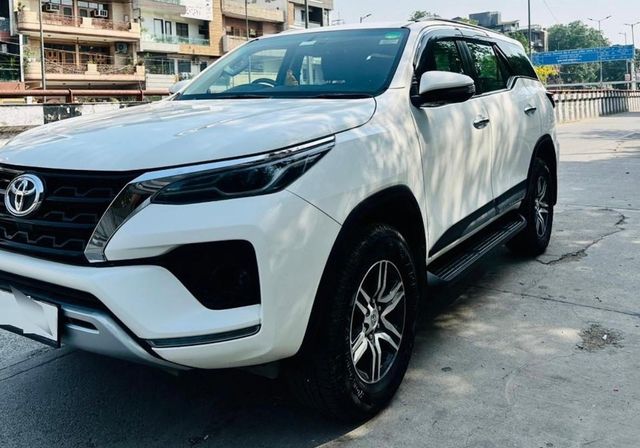 Toyota Fortuner 4X2 Diesel AT Second-hand 2024 Toyota Fortuner 4X2 Diesel AT for sale in New Delhi