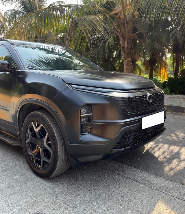 Tata Safari Accomplished X Plus Stealth AT Second-hand 2025 Tata Safari Accomplished X Plus Stealth AT for sale in Mumbai