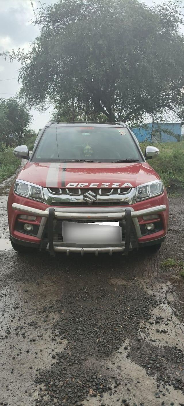 Second-hand 2017 Maruti Suzuki Vitara Brezza ZDi Plus for sale in Nashik