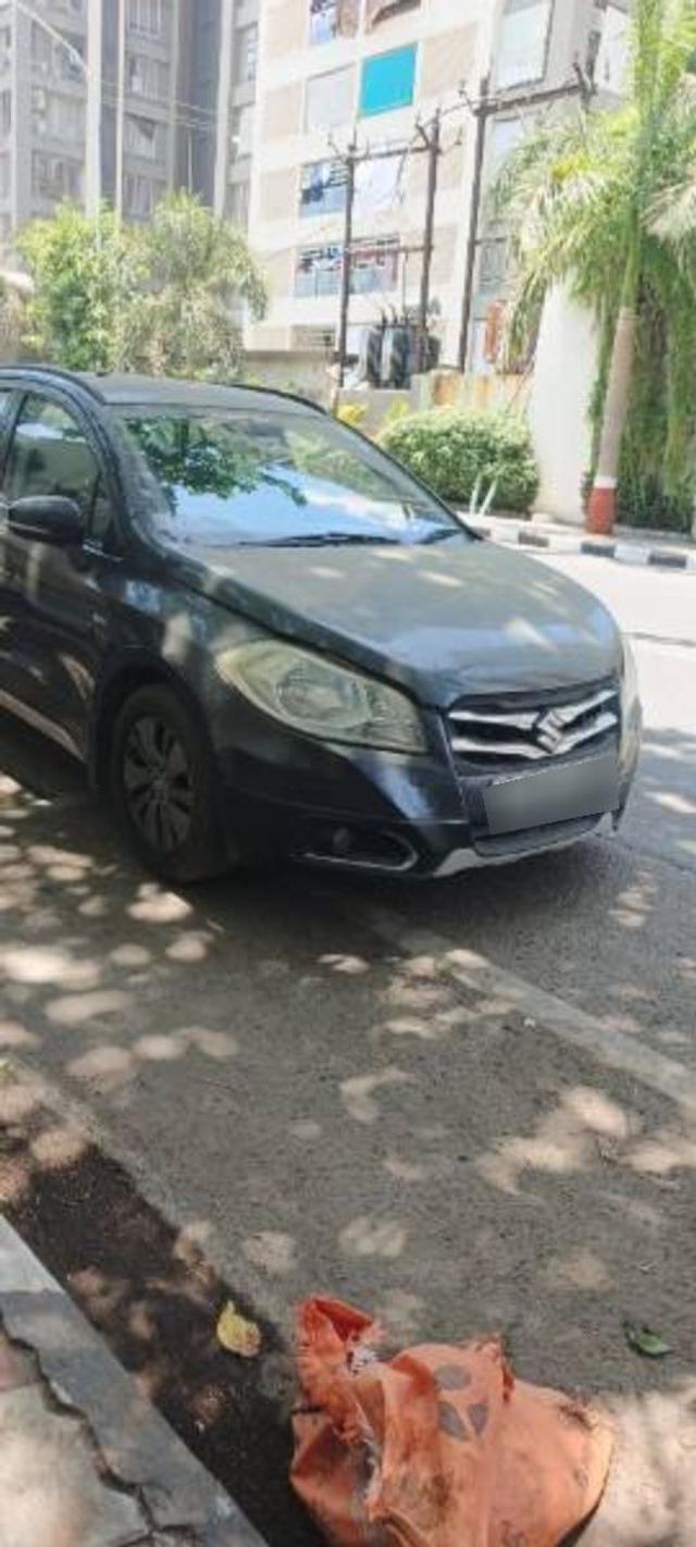 Second-hand 2016 Maruti Suzuki S Cross DDiS 200 Zeta for sale in Surat
