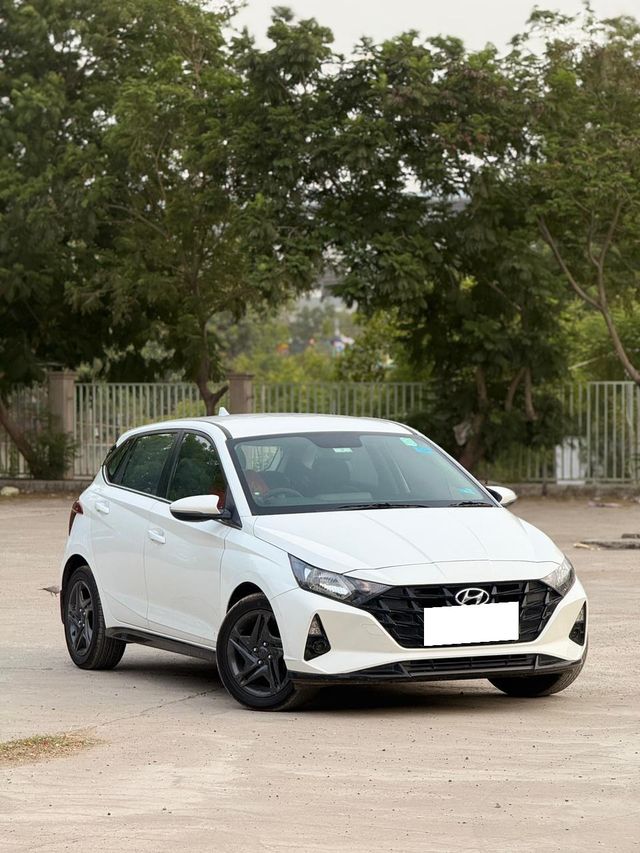 Hyundai i20 Sportz BSVI Second-hand 2020 Hyundai i20 Sportz BSVI for sale in Ahmedabad