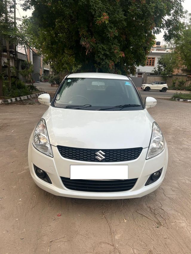 Maruti Suzuki Swift ZDi Second-hand 2012 Maruti Suzuki Swift ZDi for sale in Ludhiana