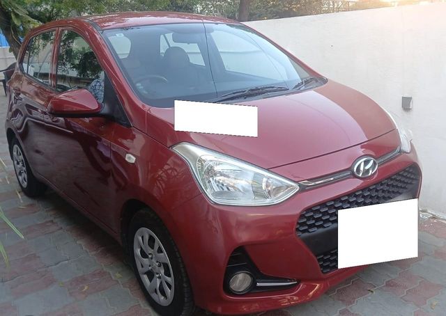 Hyundai Grand i10 Magna Second-hand 2017 Hyundai Grand i10 Magna for sale in Chennai