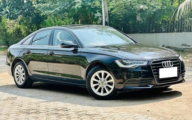 Audi A6 2.0 TFSI Premium Second-hand 2013 Audi A6 2.0 TFSI Premium for sale in Ahmedabad