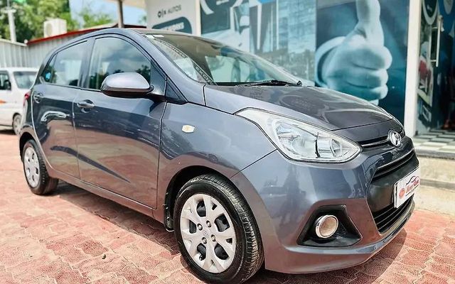 Hyundai i10 Magna 1.2 iTech SE Second-hand 2015 Hyundai i10 Magna 1.2 iTech SE for sale in Ahmedabad