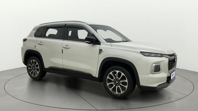 Second-hand 2023 Maruti Suzuki Grand Vitara Alpha Plus Hybrid CVT BSVI for sale in New Delhi