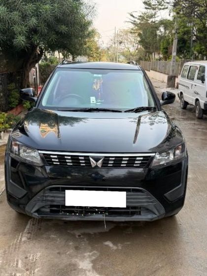 Used W6 Diesel Sunroof NT BSVI