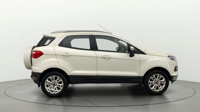 Ford Ecosport 1.0 Ecoboost Titanium Second-hand 2014 Ford Ecosport 1.0 Ecoboost Titanium for sale in Chennai