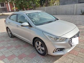 44 Used Hyundai Verna in Ahmedabad