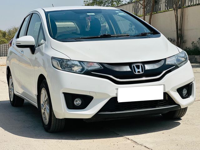 Second-hand 2017 Honda Jazz 1.2 V AT i VTEC for sale in Ahmedabad