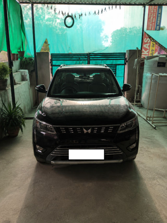Mahindra XUV300 W8 Option Dual Tone Diesel BSVI Second-hand 2023 Mahindra XUV300 W8 Option Dual Tone Diesel BSVI for sale in Jaipur