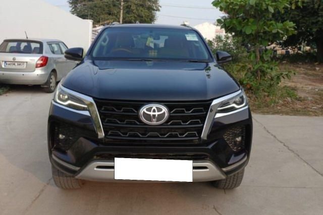 Toyota Fortuner 4X4 Diesel Second-hand 2023 Toyota Fortuner 4X4 Diesel for sale in Hyderabad