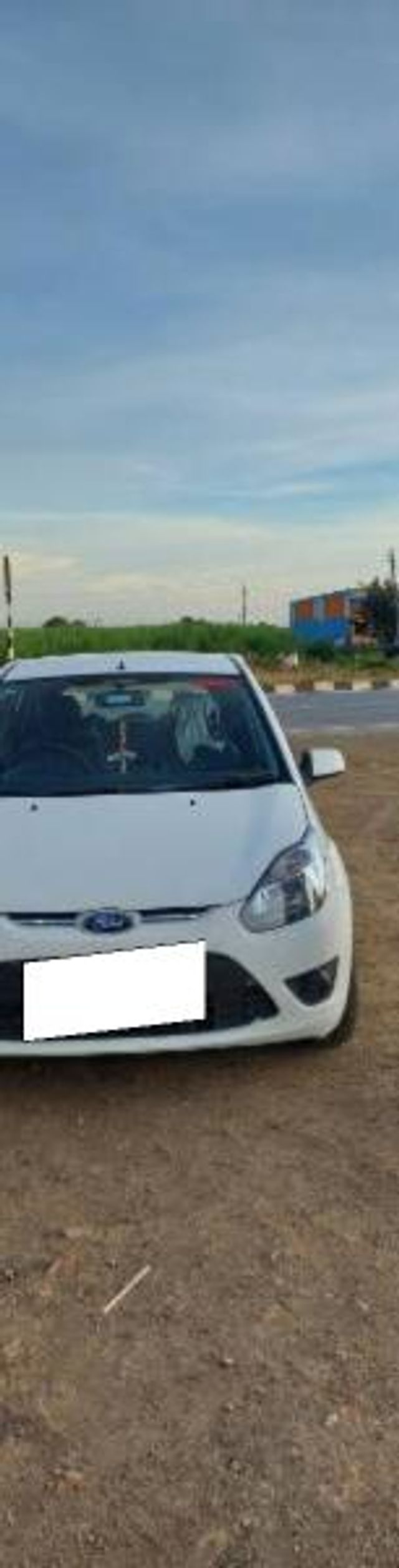 Ford Figo Diesel ZXI Second-hand 2012 Ford Figo Diesel ZXI for sale in Osmanabad