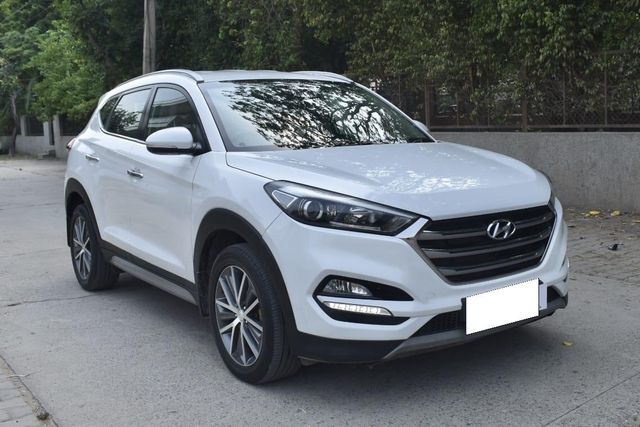 Hyundai Tucson 2.0 e-VGT 2WD AT GL Second-hand 2018 Hyundai Tucson 2.0 e-VGT 2WD AT GL for sale in Gurgaon