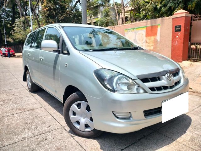 Toyota Innova 2.5 G (Diesel) 8 Seater BS III Second-hand 2007 Toyota Innova 2.5 G (Diesel) 8 Seater BS III for sale in Mumbai