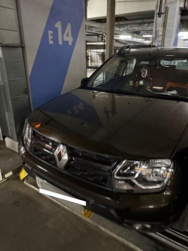 Renault Duster Petrol RXS CVT Second-hand 2019 Renault Duster Petrol RXS CVT for sale in Ghaziabad
