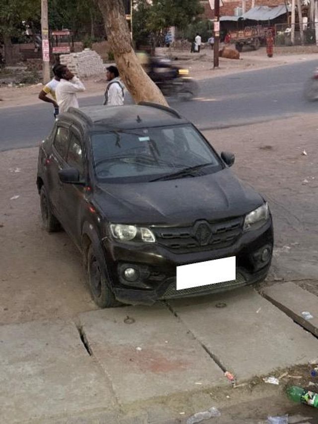 Renault KWID RXT Second-hand 2016 Renault KWID RXT for sale in Mathura