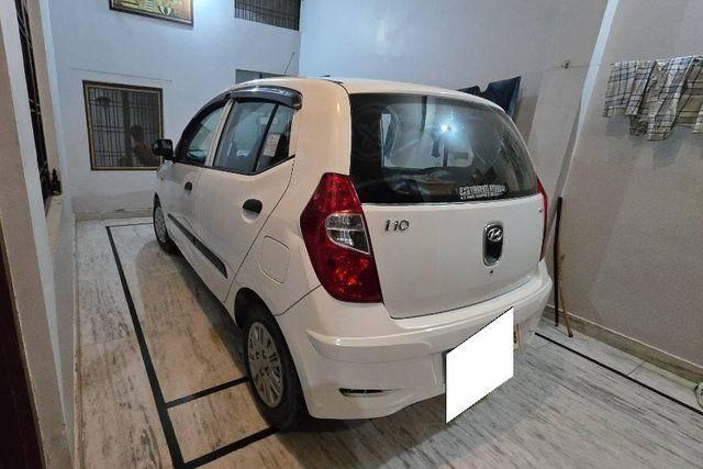 Hyundai i10 Magna Second-hand 2014 Hyundai i10 Magna for sale in Unnao