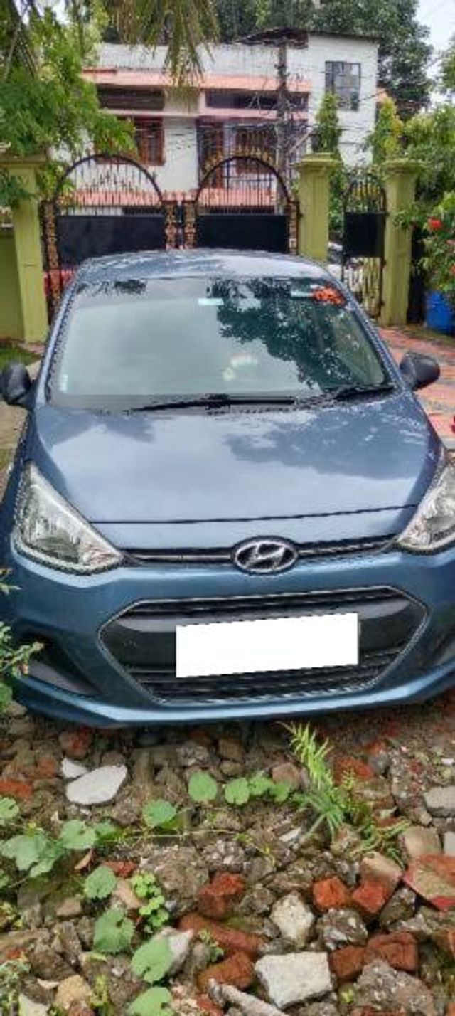 Hyundai Xcent 1.1 CRDi Base Second-hand 2014 Hyundai Xcent 1.1 CRDi Base for sale in Guwahati