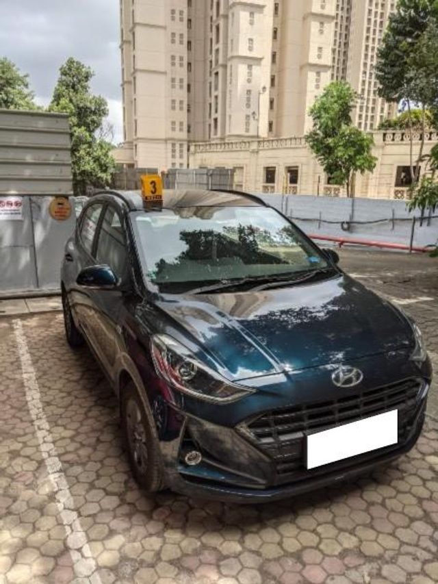Second-hand 2022 Hyundai Grand i10 Nios AMT Sportz for sale in Gurgaon