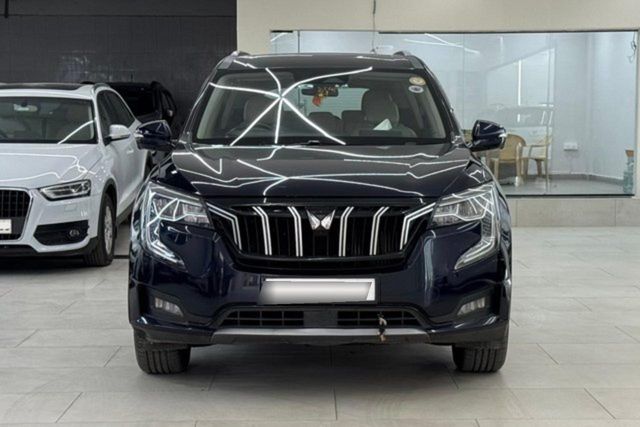 Mahindra XUV700 AX7L 7Str Diesel Second-hand 2023 Mahindra XUV700 AX7L 7Str Diesel for sale in Hyderabad