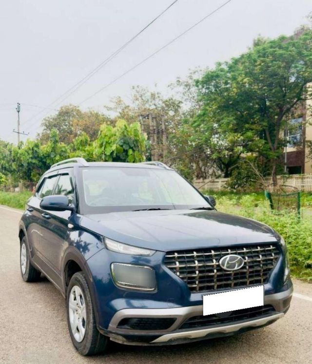 Hyundai Venue S Diesel BSIV Second-hand 2019 Hyundai Venue S Diesel BSIV for sale in Zirakpur