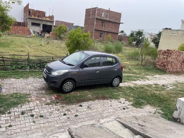 Second-hand 2015 Hyundai i10 Magna 1.1 iTech SE for sale in Patiala