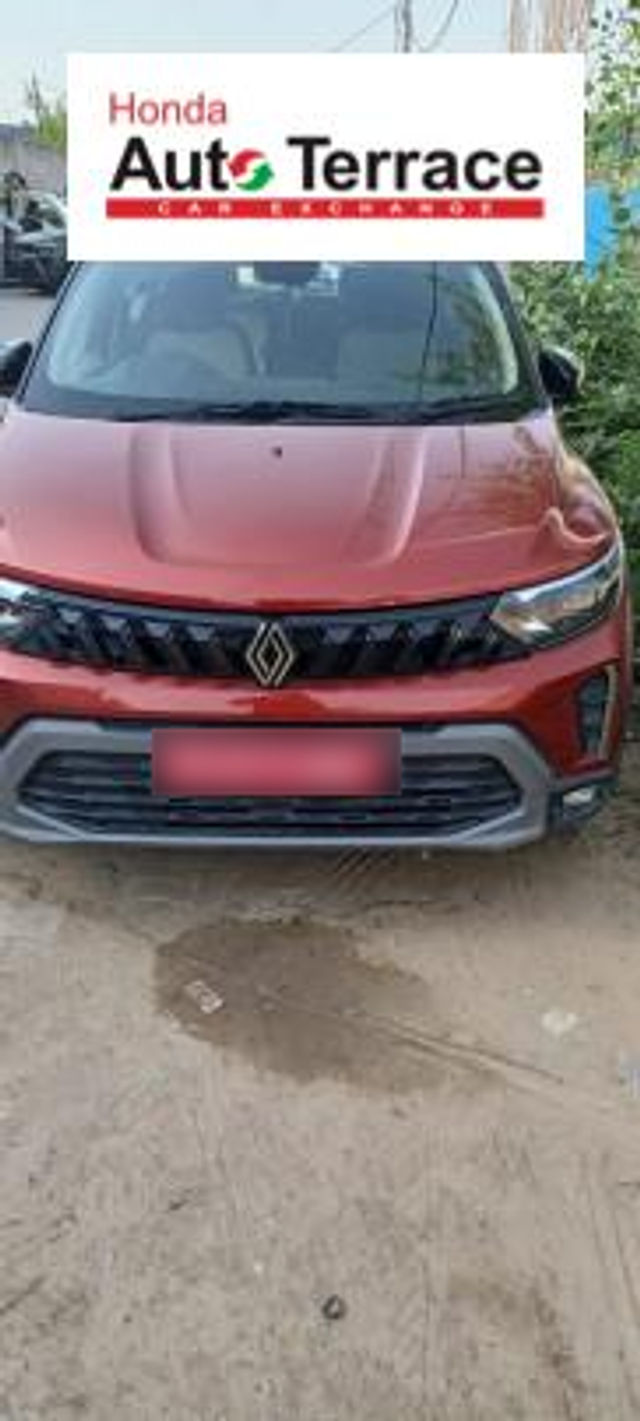 Renault Triber RXZ BSIV Second-hand 2025 Renault Triber RXZ BSIV for sale in Hisar