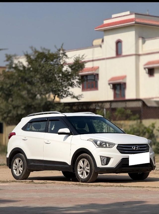 Hyundai Creta 1.6 CRDi SX Second-hand 2016 Hyundai Creta 1.6 CRDi SX for sale in Ahmedabad