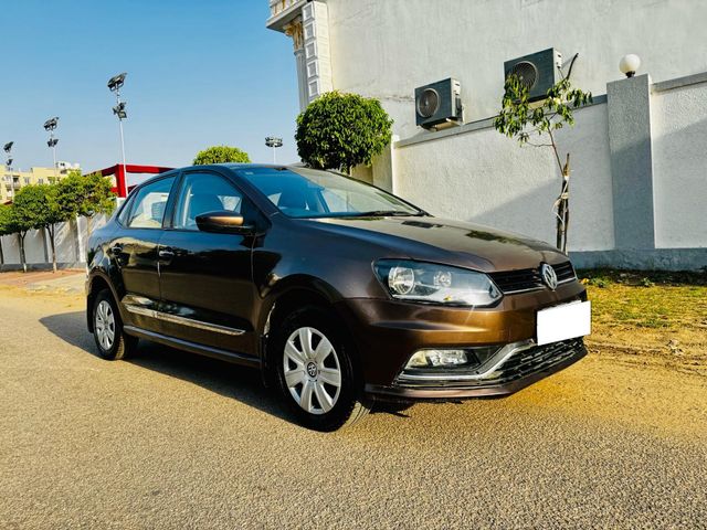Volkswagen Ameo 1.2 MPI Highline Second-hand 2017 Volkswagen Ameo 1.2 MPI Highline for sale in Jaipur