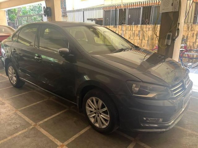 Volkswagen Vento 1.5 TDI Highline AT Second-hand 2016 Volkswagen Vento 1.5 TDI Highline AT for sale in North 24 Parganas
